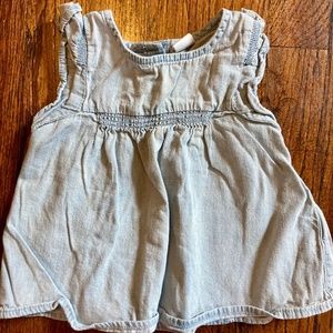 Adorable Chambray ruffle/capsleeve dress